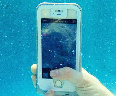 AquaSnap iPhone Case